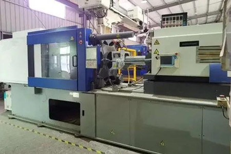 大型二板注塑機導軌腐蝕了如何修復？